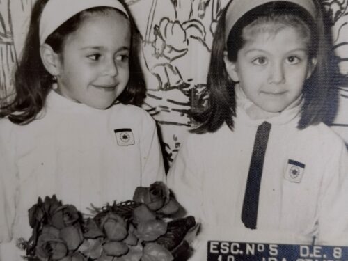 ¿Dónde está Mónica?