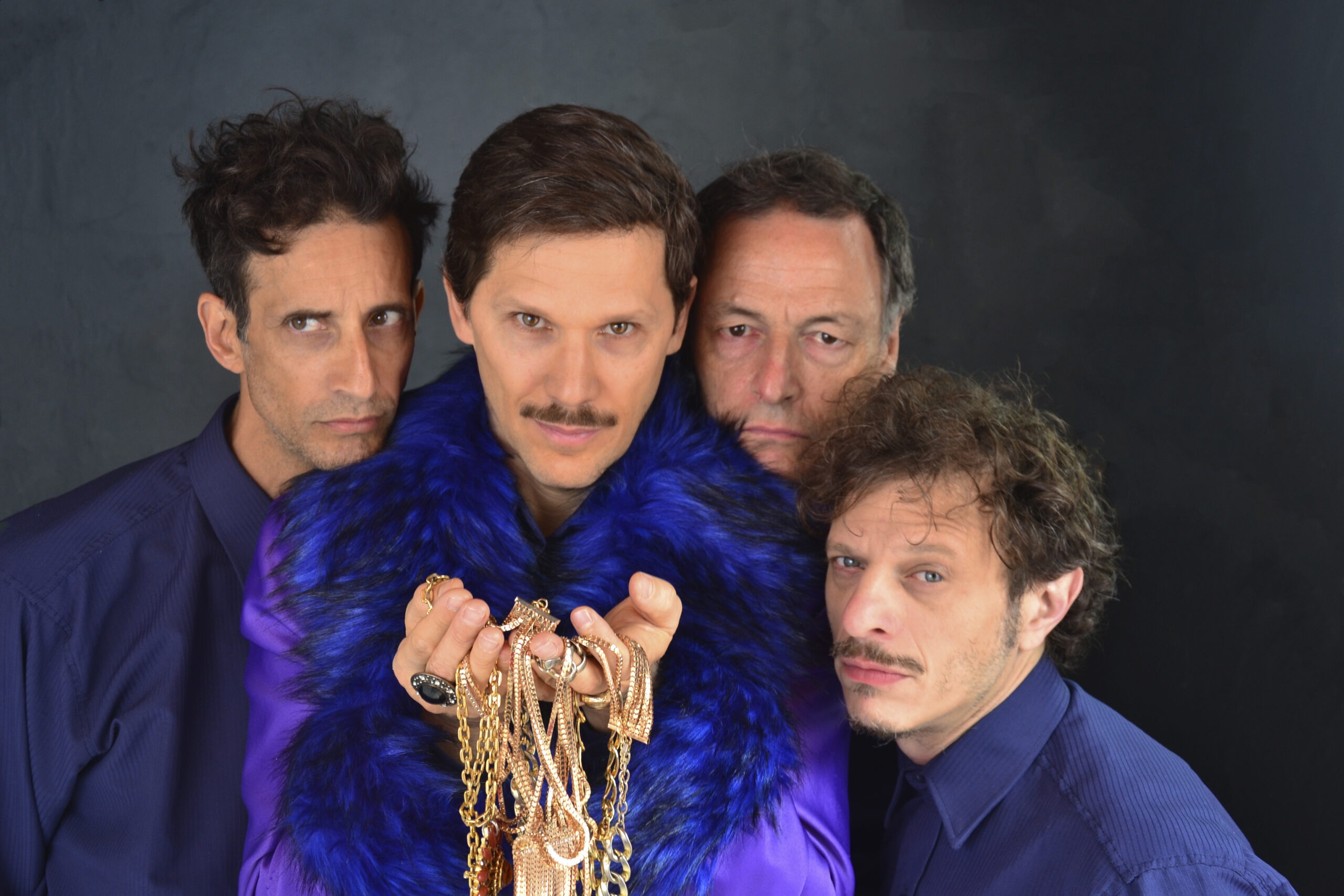 Timón y las bestias